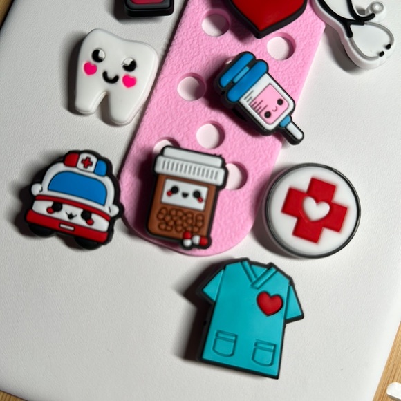 Croc Charms Health Care Selection - #113 - Picture 2 of 3